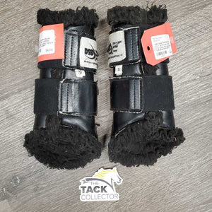 Closed Front & Hind Boots, velcro *gc/fair, clean, v.clumpy, hairy, faded, velcro: curled, hairy & weak