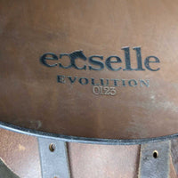 17.5" M *5" Exselle Evolution Dressage Saddle, Suede Seat & Knee Rolls, Lg - Long Exterior Front Blocks, Wool Flocking, Rear Gusset Panels, Flaps: 17"L x 13"W Serial # 0123 EX9 3 293 175
