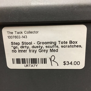 Step Stool - Grooming Tote Box *gc, dirty, dusty, scuffs, scratches, no inner tray