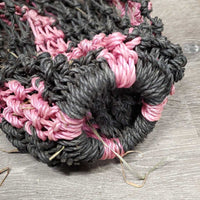 Slow Feed Nylon Hay Net, xsm caribiner *gc, dirt, hay
