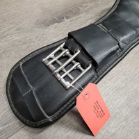 Anatomical Padded Leather Dressage Girth, 2x els *fair, dirty, dry, faded, lining: hard, dry, sharp cracks, hairy seams
