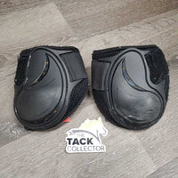 Airflow Mesh Closed Hind Fetlock Boots *gc, mnr dirt, hair, pilly rubbed edges, snags, scratches, paint
