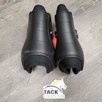 Hind Boots, tabs *vgc/gc, clean, residue, mnr scratches & rubs, broken stitches
