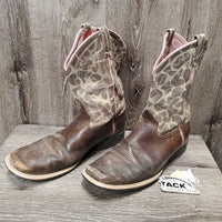 Square Toe Cowgirl Boots *gc, dirt, stains, rubs, sole wear, scratches, scuffed toes, unstitched seam PROCEEDS DONATED
