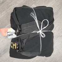 Fleece Cooler, embroidery "Champion", tail *gc, hair, mnr dirt
