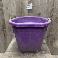 Flat Back Plastic Bucket *gc, dirty, scuffed, scratched, chewed, stuck handle
