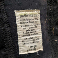 Pr Closed Boots *gc, mnr hair, stains, v.hairy velcro, clean, residue, faded, rubs
