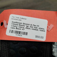 Pr Closed Boots *gc, mnr hair, stains, v.hairy velcro, clean, residue, faded, rubs
