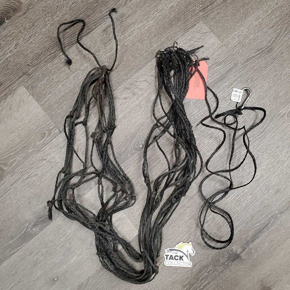 Narrow Nylon String Hay Net, xsm Caribiner *gc/fair, dirty, broken/cut strings