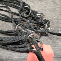 Narrow Nylon String Hay Net, xsm Caribiner *gc/fair, dirty, broken/cut strings
