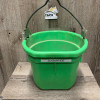 Flat Back Plastic Bucket *gc, dirty, scuffs, scratches, chews, tape
