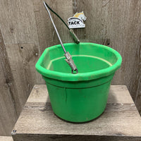 Flat Back Plastic Bucket *gc, dirty, scuffs, scratches, chews, tape
