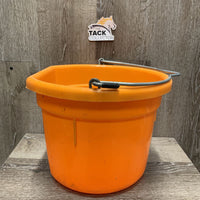 Flat Back Plastic Bucket *vgc, mnr dirt, scuffs, scratches
