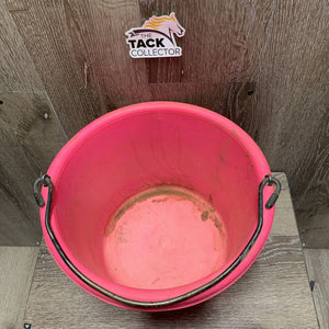 Round Plastic Bucket *gc, dirty, scuffs, scratches, marker