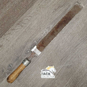 Farrier - Hoof Rasp, wood handle *fair, v.rusty, loose handle, oxidized