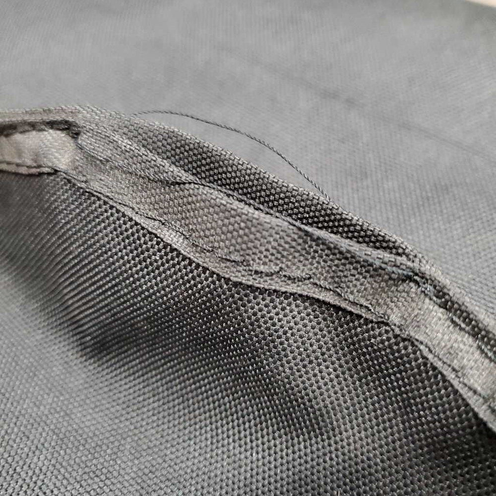 Light Cordura Garment Bag, Zipper *vgc, mnr dirty, undone seam stitching & marks