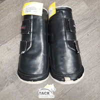 Closed Boots, Fleece, velcro *fair, clean, older, clumpy, stains, frayed edges, hairy velcro, unstitched, pilly, rips