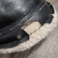 Closed Boots, Fleece, velcro *fair, clean, older, clumpy, stains, frayed edges, hairy velcro, unstitched, pilly, rips
