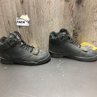 Short Leather Boots, laces, fringe *vgc, dusty, mnr faded & scrapes
