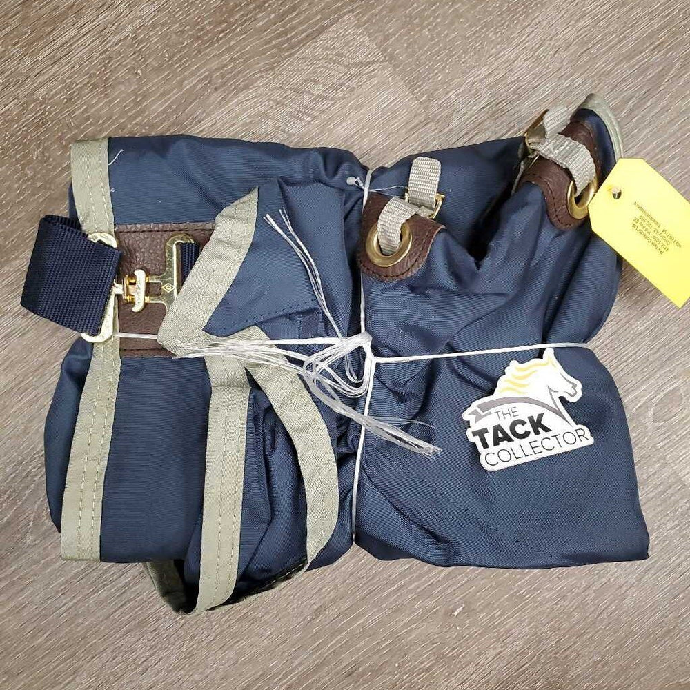 Nylon Stable Sheet, 2 front straps *vxc, clean, v. mnr threads, stains