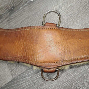 Western Breastcollar, Fleece *fair, older, cracking, clumpy, rusty, dry, stiff, deep ripples, zholes