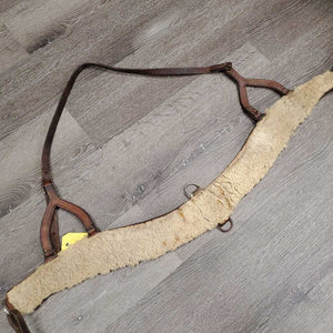 Western Breastcollar, Fleece *fair, older, cracking, clumpy, rusty, dry, stiff, deep ripples, zholes
