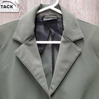 Show Jacket *xc, v.mnr cuff stain
