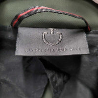 Show Jacket *xc, v.mnr cuff stain

