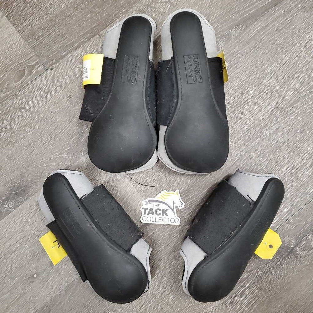 Closed Front & Hind Boots, velcro *fair, clean, faded, v.pilly, holey lining, loose thread, snags, hairy velcro
