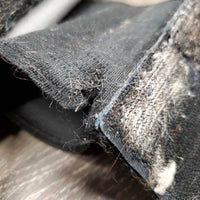 Closed Front & Hind Boots, velcro *fair, clean, faded, v.pilly, holey lining, loose thread, snags, hairy velcro