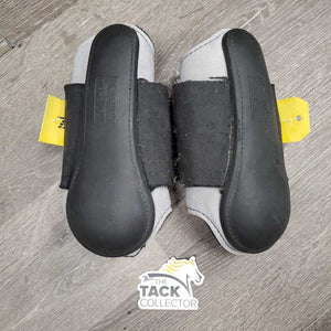 Closed Front & Hind Boots, velcro *fair, clean, faded, v.pilly, holey lining, loose thread, snags, hairy velcro