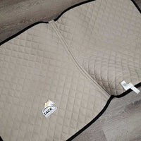 Quilt Dressage Saddle Pad *gc, mnr rubs, stains, threads, mnr hair
