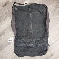 Bandage Wrap & Quilt Bag, Top Strap, Mesh Zipper Pockets *gc/fair, clean, hay, torn/frayed edge, hole
