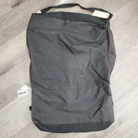 Bandage Wrap & Quilt Bag, Top Strap, Mesh Zipper Pockets *gc/fair, clean, hay, torn/frayed edge, hole
