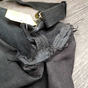 Bandage Wrap & Quilt Bag, Top Strap, Mesh Zipper Pockets *gc/fair, clean, hay, torn/frayed edge, hole