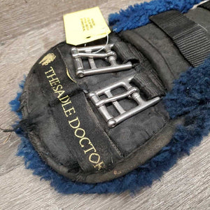 Quilt & Fleece Dressage Girth, 2x D Rings *fair, clean, stains, discolored, holey, slices, tears