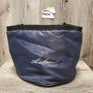 Round Padded Grooming Bag *gc/fair, clean, v.peeled inside, threads