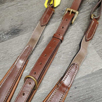 Rsd Padded Elastic Breastplate, snaps *vgc, mnr hair, rubs, stains, No Martingale
