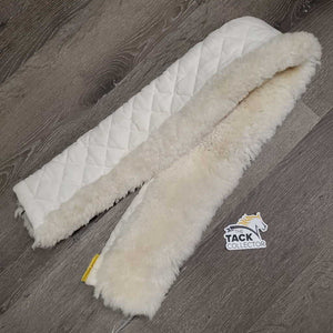 Quilt & Sheepskin Girth Cover *vgc/gc, clean, stains, clumpy, creases, loose threads, older, shrunk?