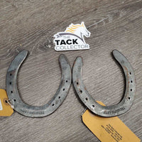 2 Horseshoes *like new, clean, rust
