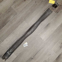 Padded Girth, x1 els *gc/fair, rough creases, clean & film/residue, older, broken elastic edge, stain

