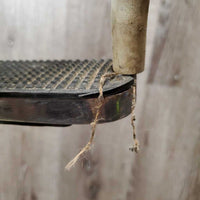 Pr Flexi Stirrup Irons, grips *fair, stained, dry/broken rubber, dirty, squeaky
