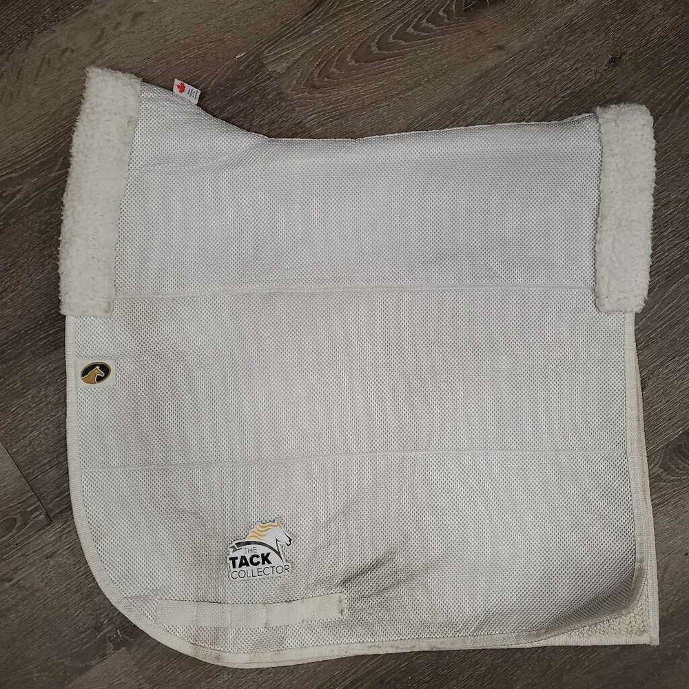 Non-Slip Dressage Saddle Pad *gc, clumpy fleece, mnr hair, dingy, pills, dirt, stains