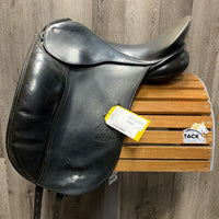 17" *Adj *M/W 5.5" Schleese Jane Savoie Dressage Saddle, Tan - Multi Fleece Cover, Air Panels, Short Panels, Lg Front Blocks, Flaps: 16"L x 12"W Serial #: 3466 H 0502
