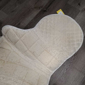 Fitted Quilt Saddle Pad *fair, pills, v. dingy, threads, stains, mnr hair, clumpy