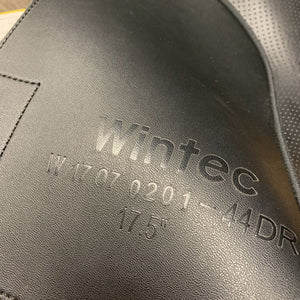 17.5" Med *Black Gullet In Wintec 500 Dressage Saddle, CAIR Panels, Front & Rear Gusset Panels, Yellow/Narrow Gullet, Flaps: 17"L x 13"W Serial #: W 1707 0201 44 DR 17.5"