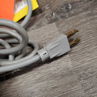 VINTAGE Trimming Clippers, adjustable blades, cover, box *vgc, clean, loose switch, WORK, SOUND LOUD/OK
