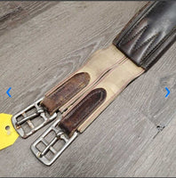 Narrow Leather Girth, 1x els *gc/fair, rusty, rubs, dirt, stiff, dry, torn els edges, hairy seams

