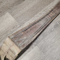 Narrow Leather Girth, 1x els *gc/fair, rusty, rubs, dirt, stiff, dry, torn els edges, hairy seams
