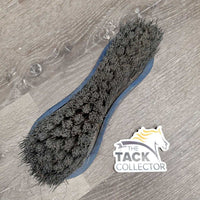 Body Brush *fair, v.chewed, v.gouged, dirty, hairy, bent bristles
